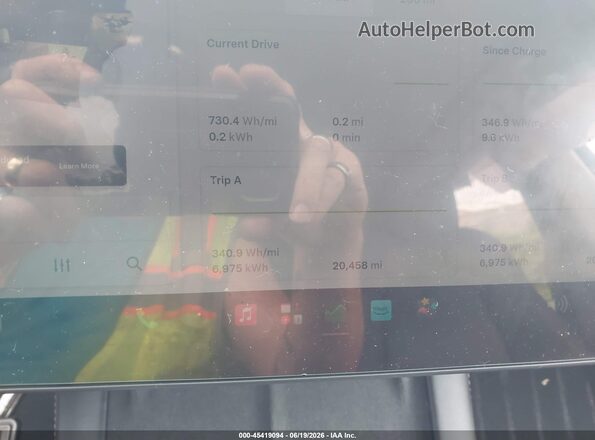 7SAYGDEE3PF766457 2023 TESLA MODEL Y Красный Вид задних сидений