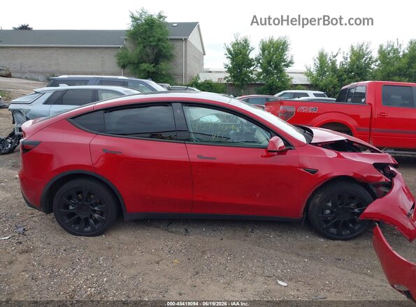 7SAYGDEE3PF766457 2023 TESLA MODEL Y Красный Вид задней части салона
