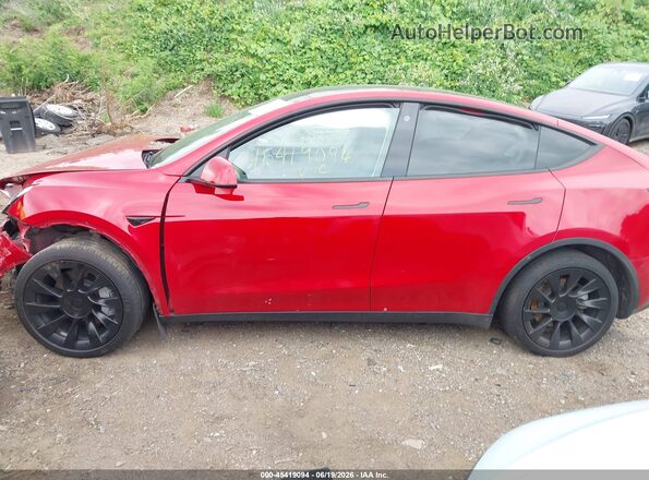 7SAYGDEE3PF766457 2023 TESLA MODEL Y Красный Панорамный вид салона 360°