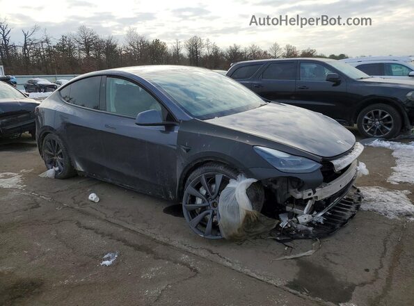 7SAYGDEE3PF850620 2023 TESLA MODEL Gray Front right