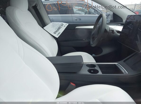 7SAYGDEE3PF868339 2023 TESLA MODEL Y Black Widok wnętrza z przodu