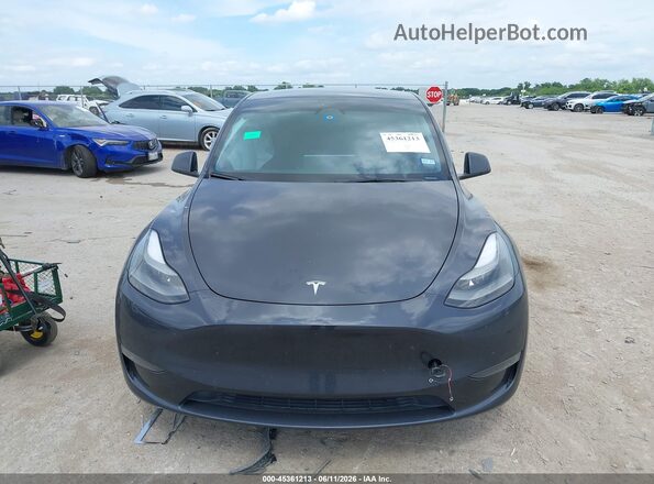 7SAYGDEE3RA231547 2024 TESLA MODEL Y Black Dashboard view