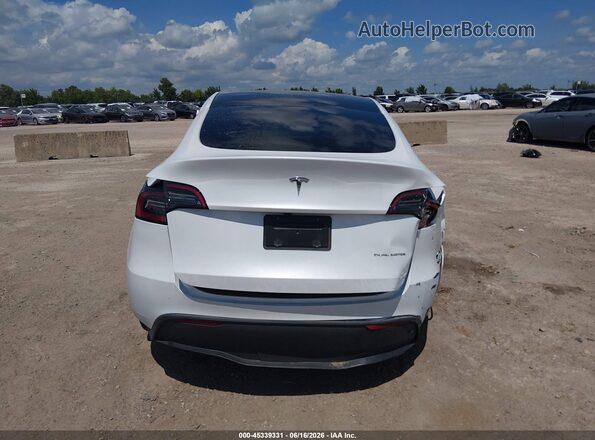 7SAYGDEE3RA282370 2024 TESLA MODEL Y White 
