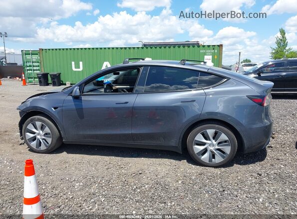 7SAYGDEE4PA106134 2023 TESLA MODEL Y Серый Панорамный вид салона 360°