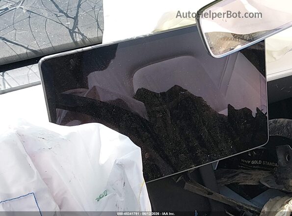 7SAYGDEE4PA107607 2023 TESLA MODEL Y White Вид задніх сидінь