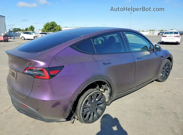 7SAYGDEE4PA158198 2023 TESLA MODEL Фиолетовый Задняя правая четверть