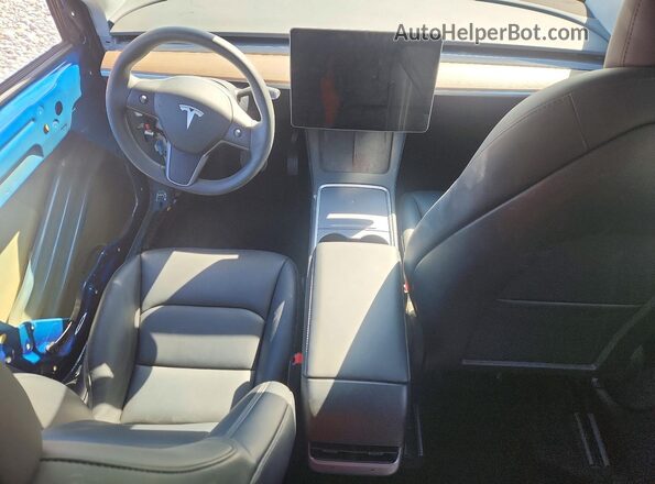 7SAYGDEE4RA219259 2024 TESLA MODEL Blue Dashboard view