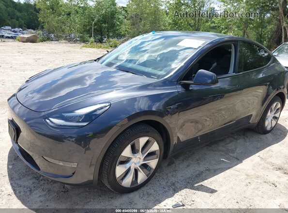 7SAYGDEE4RA254318 2024 TESLA MODEL Y Blue Przód lewy