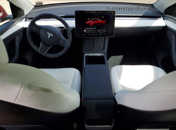 7SAYGDEE4RA306059 2024 TESLA MODEL Red Dashboard view