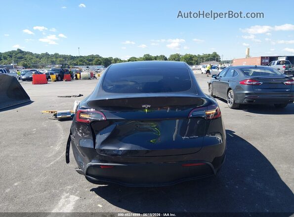 7SAYGDEE4RF026385 2024 TESLA MODEL Y Черный 