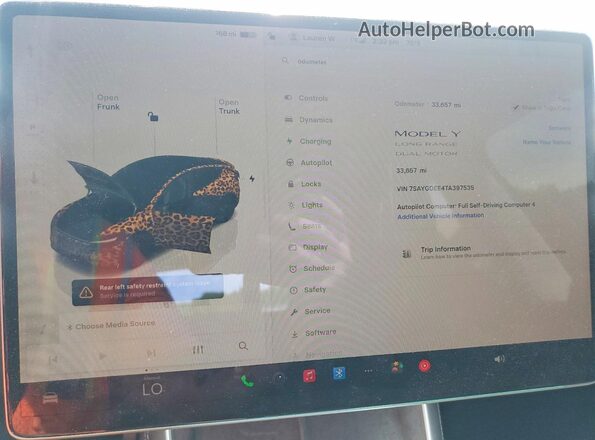 7SAYGDEE4TA397535 2026 TESLA MODEL Gray Սարքավորումների վահանակի տեսք