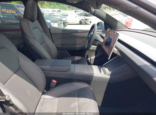 7SAYGDEE4TA670456 2026 TESLA MODEL Y Gray Widok wnętrza z przodu