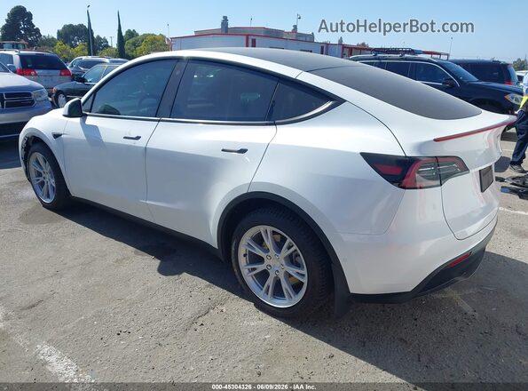 7SAYGDEE5NF332330 2022 TESLA MODEL Y Белый 