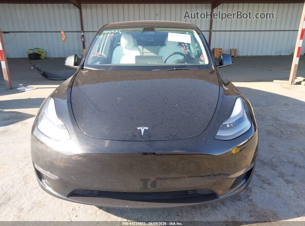 7SAYGDEE5NF536223 2022 TESLA MODEL Y Black ხელსაწყოთა პანელის ხედი