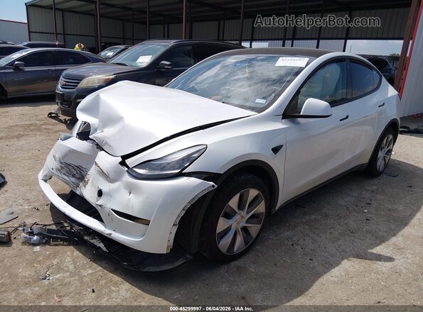 7SAYGDEE5PA032769 2023 TESLA MODEL Y White წინა მარცხენა ხედი სამი მეოთხედიდან