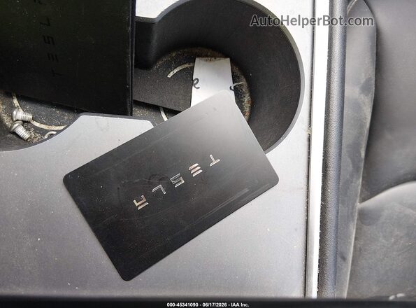 7SAYGDEE5PA199293 2023 TESLA MODEL Y Синий Вид панели приборов