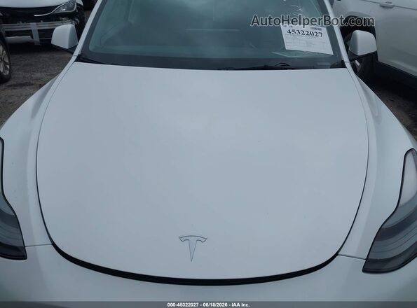 7SAYGDEE5PF607665 2023 TESLA MODEL Y White Հետևի տեսք