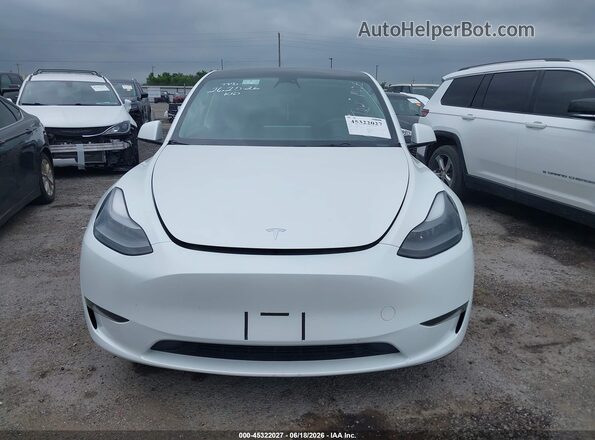 7SAYGDEE5PF607665 2023 TESLA MODEL Y White Սալոնի հետևի տեսք
