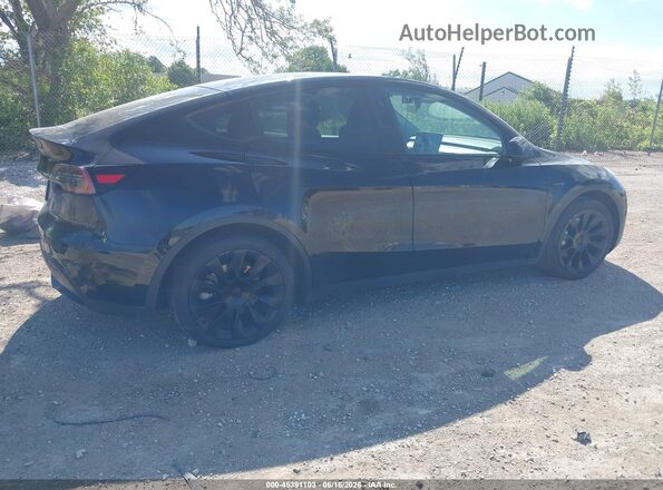 7SAYGDEE5PF802147 2023 TESLA MODEL Y Черный Задняя правая четверть