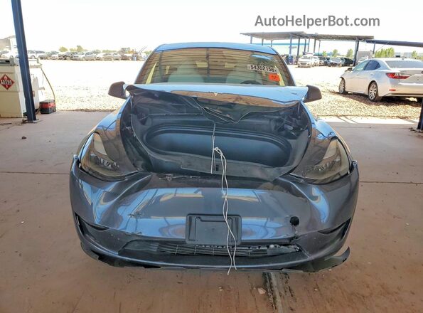 7SAYGDEE5PF879892 2023 TESLA MODEL Gray Front view