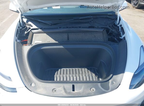 7SAYGDEE5PF938505 2023 TESLA MODEL Y Белый Вид сзади