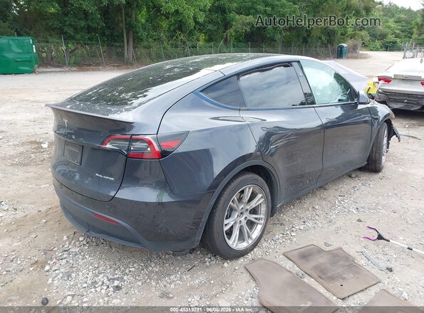 7SAYGDEE5RF995404 2024 TESLA MODEL Y Серый Задняя правая четверть