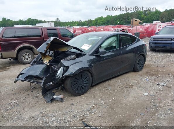 7SAYGDEE5RF995404 2024 TESLA MODEL Y Серый Передняя левая четверть
