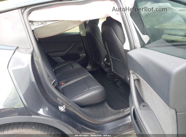 7SAYGDEE5RF995404 2024 TESLA MODEL Y Серый Вид наклейки с VIN-кодом