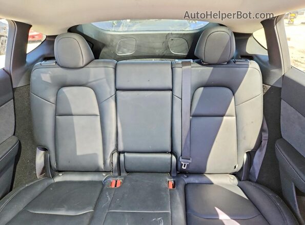 7SAYGDEE5SA359052 2025 TESLA MODEL Gray Rear seats view