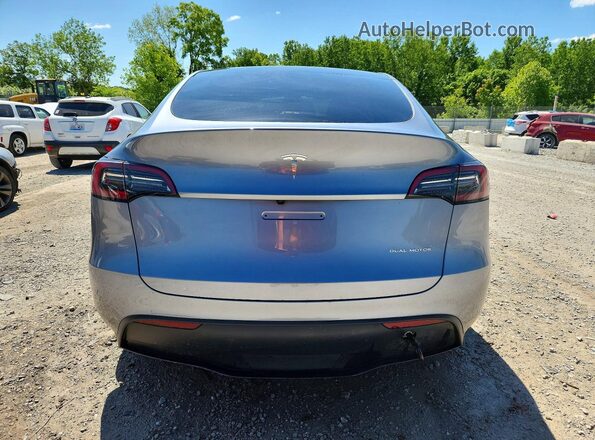 7SAYGDEE5SA359052 2025 TESLA MODEL Gray Rear view