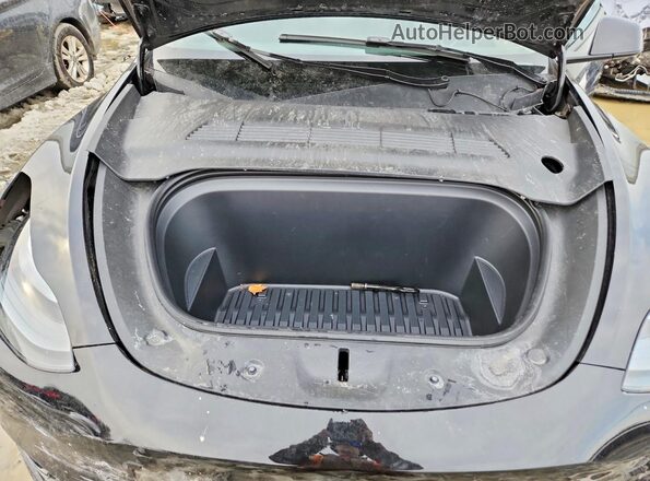 7SAYGDEE5SF287417 2025 TESLA MODEL Black უკანა სალონის ხედი