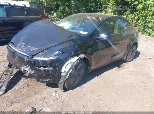 7SAYGDEE5TA666321 2026 TESLA MODEL Y Black Przód lewy