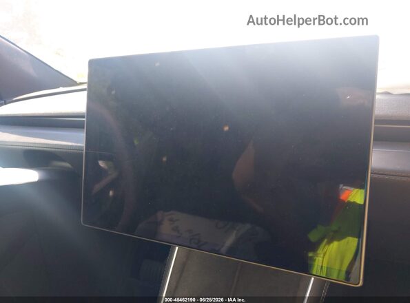 7SAYGDEE5TA666321 2026 TESLA MODEL Y Black Widok wnętrza 360 stopni