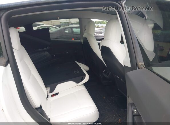 7SAYGDEE6NF532651 2022 TESLA MODEL Y White Vista de la etiqueta del VIN