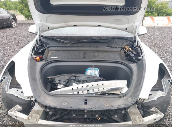 7SAYGDEE6NF532651 2022 TESLA MODEL Y White Vista trasera