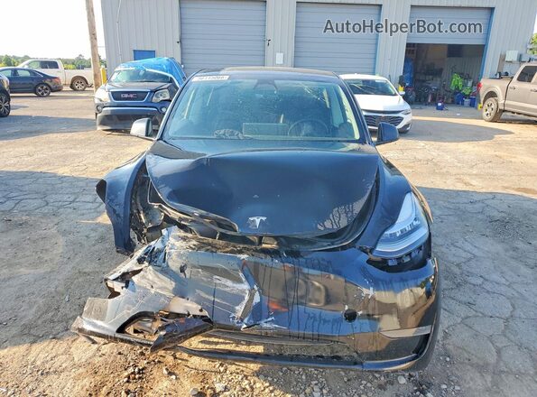 7SAYGDEE6PA058586 2023 TESLA MODEL Black Դիմացի տեսք