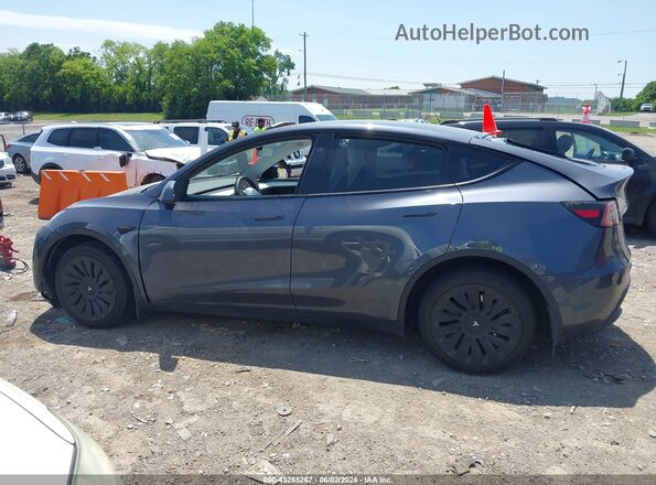 7SAYGDEE6PA167713 2023 TESLA MODEL Y Серый Вид щитка приборов