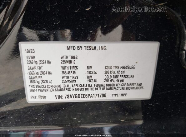 7SAYGDEE6PA171700 2023 TESLA MODEL Y Black Vista del compartimento del motor