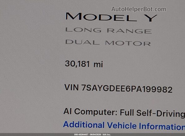 7SAYGDEE6PA199982 2023 TESLA MODEL Y Blue Панорамний вид салону 360°