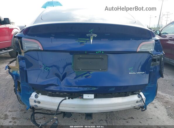 7SAYGDEE6PF604595 2023 TESLA MODEL Y Blue Widok z przodu