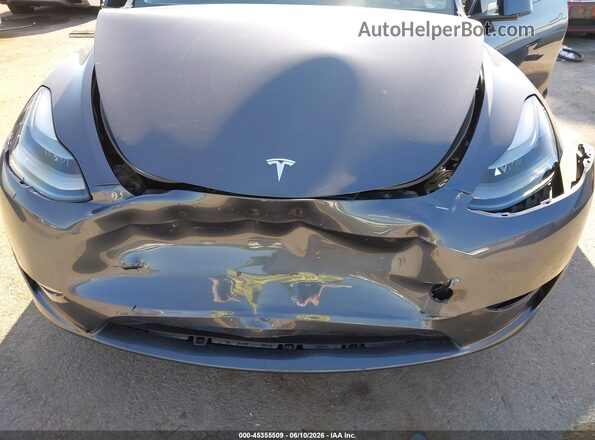7SAYGDEE6PF797668 2023 TESLA MODEL Y Gray Դիմացի տեսք