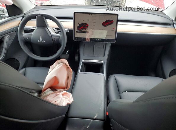 7SAYGDEE6RA222325 2024 TESLA MODEL Red წინა პანელის ხედი