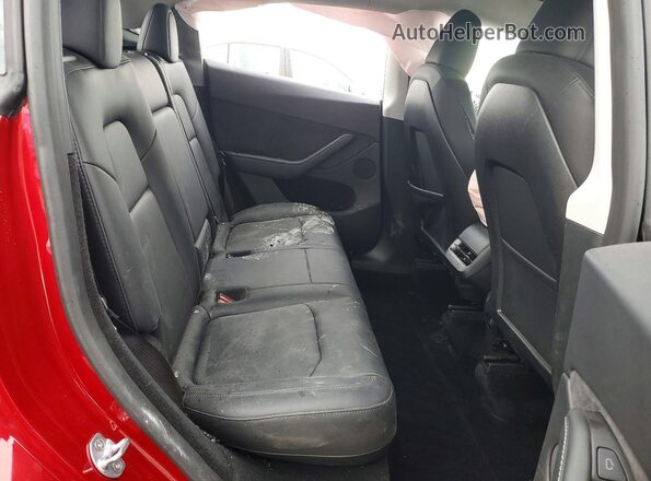 7SAYGDEE6RA222325 2024 TESLA MODEL Red უკანა სავარძლების ხედი