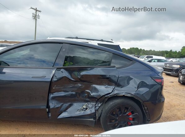7SAYGDEE6RA222762 2024 TESLA MODEL Y Gray წინა ხედი