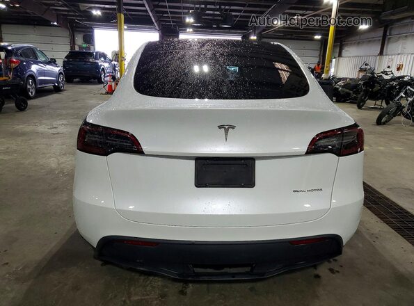 7SAYGDEE6SA361148 2025 TESLA MODEL White Rear view