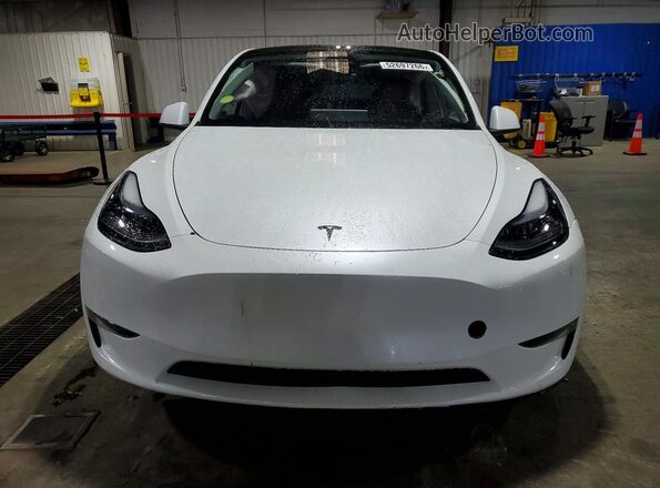 7SAYGDEE6SA361148 2025 TESLA MODEL White Front view