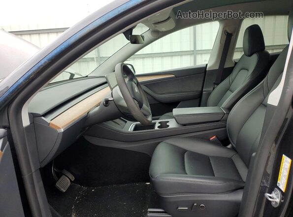 7SAYGDEE6SA361344 2025 TESLA MODEL Gray Вид салону спереду