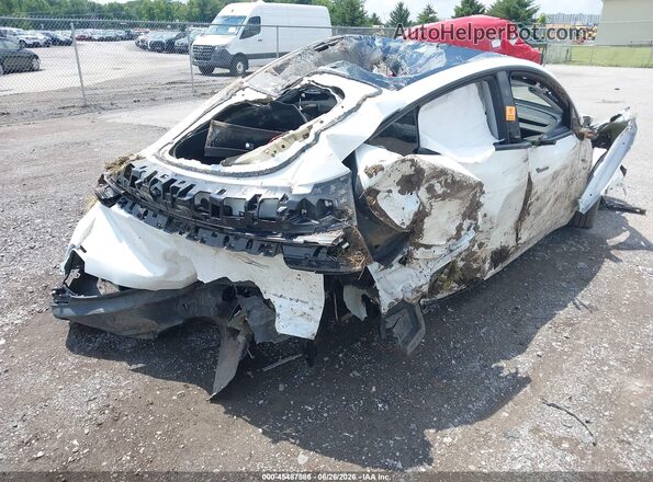 7SAYGDEE6TA385466 2026 TESLA MODEL Y White Դիմացի տեսք