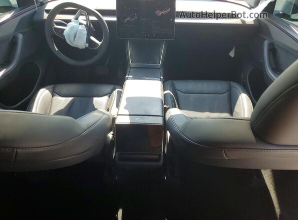7SAYGDEE6TA461090 2026 TESLA MODEL White Dashboard view