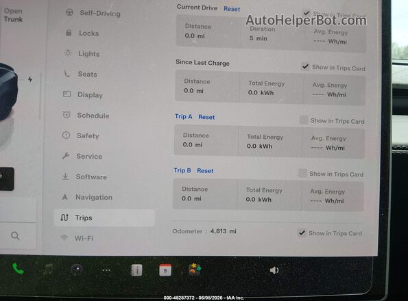 7SAYGDEE6TF588098 2026 TESLA MODEL Y Black უკანა სავარძლების ხედი